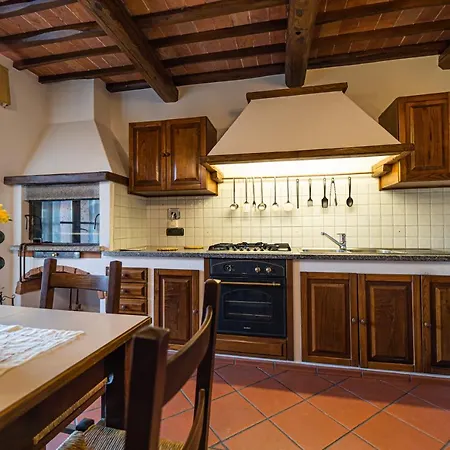 Apartamento Su Due Piani A Marciana Marina *
