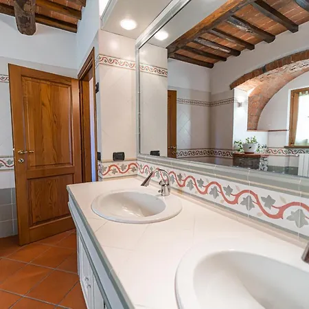 Su Due Piani A Marciana Marina Appartement *